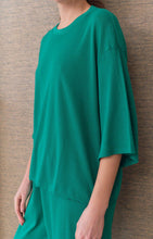 Load image into Gallery viewer, Atatrip T-Shirt in Greenery
