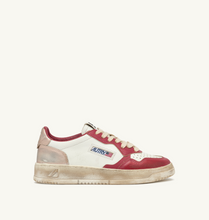 Load image into Gallery viewer, Super Vintage Low Top Trainers in Leat/Leat Wht/Rose/Cop
