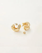 Load image into Gallery viewer, Chunky Doune Hoops in Gold
