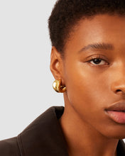 Load image into Gallery viewer, Chunky Doune Hoops in Gold
