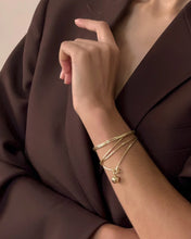 Load image into Gallery viewer, Constance Wrap Chain in Gold
