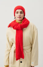 Load image into Gallery viewer, East Beanie in Pepper Melange
