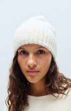 Load image into Gallery viewer, East Beanie Hat in Pearl Melange
