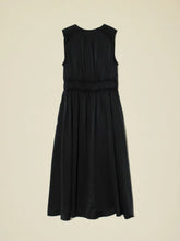 Load image into Gallery viewer, Elowyn Dress in Black

