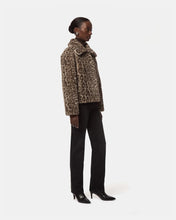 Load image into Gallery viewer, Elis Leopard Coat in Light Leopard
