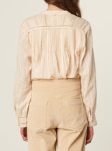 Load image into Gallery viewer, Natsumi Blouse in Eggshell
