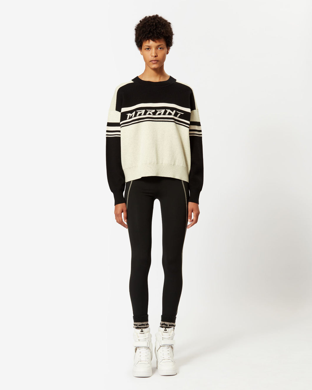 Callie Pullover in Black