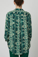 Load image into Gallery viewer, Edine Shirt in Green
