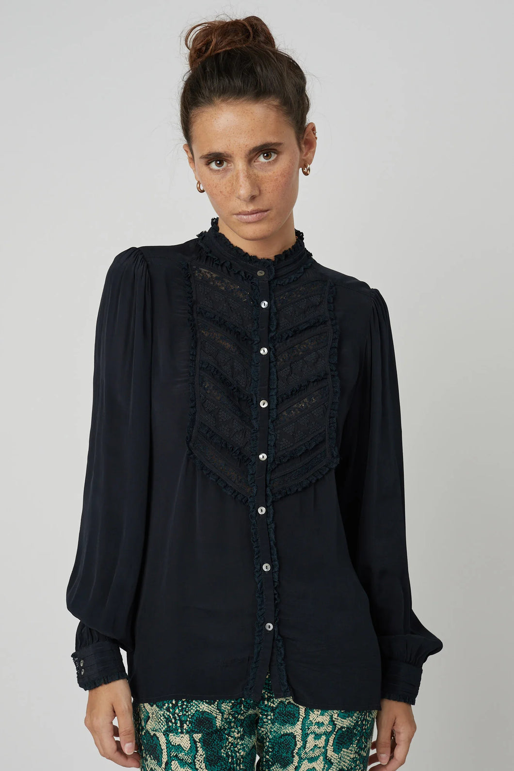 Mozart Shirt in Faux Noir