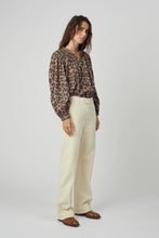 Load image into Gallery viewer, Adim Trousers in Ecru
