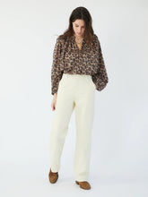 Load image into Gallery viewer, Adim Trousers in Ecru
