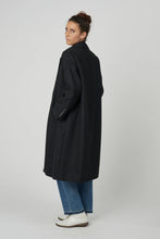 Load image into Gallery viewer, Leo Jacket in Black

