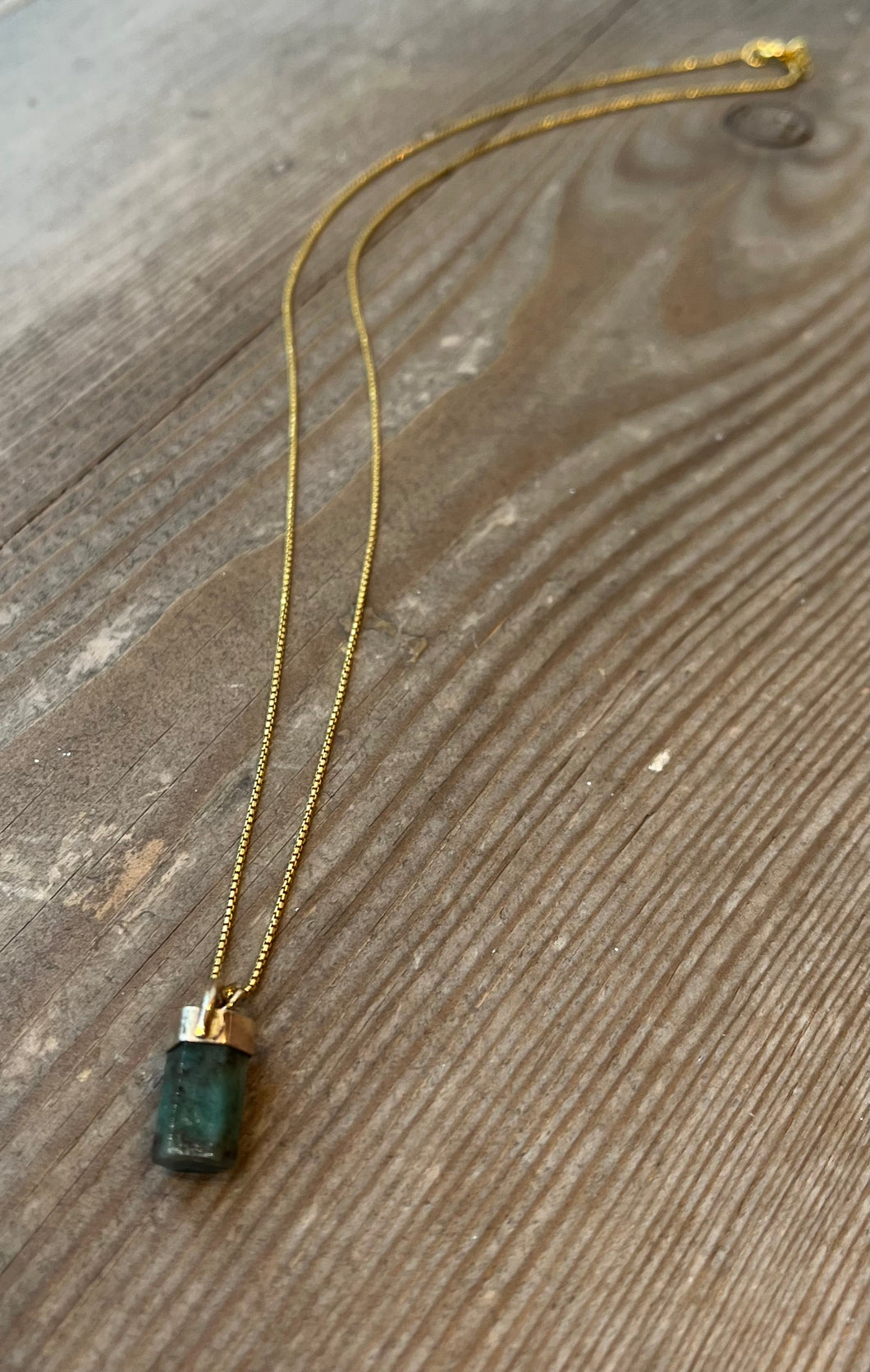 Gemstone Emerald Pendant in Gold
