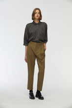 Load image into Gallery viewer, Mavor Shirt in Volcanic
