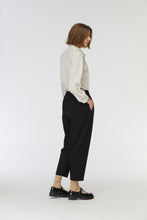 Load image into Gallery viewer, Cros Pants in Black
