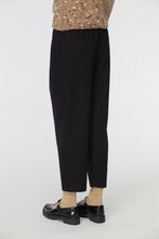 Load image into Gallery viewer, Cros Pants in Black
