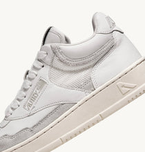 Load image into Gallery viewer, Open Mid Top Trainers in White Leather
