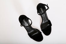 Load image into Gallery viewer, Ailisa Sandals in Black
