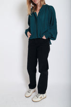 Load image into Gallery viewer, Imayae Shirt in Teal

