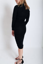 Load image into Gallery viewer, Paz Pullover in Black
