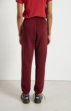 Load image into Gallery viewer, Izubird Joggers in Vintage Cherry
