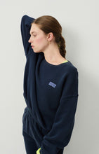 Load image into Gallery viewer, Izubird Sweatshirt in Vintage Navy
