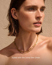 Load image into Gallery viewer, Mercer Chain Necklace in Gold
