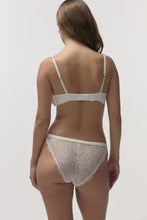 Load image into Gallery viewer, Wild Rose &amp; Romeo Set in Off White

