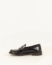 Load image into Gallery viewer, Maco Loafer in Black Leather
