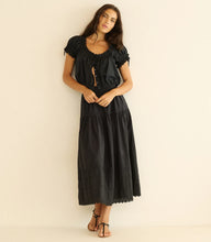 Load image into Gallery viewer, Nera Top in Black
