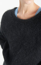 Load image into Gallery viewer, Niby Pullover in Noir
