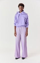Load image into Gallery viewer, Ouity Jumper in Viola Chine
