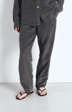 Load image into Gallery viewer, Padow Pants in Vintage Carbon
