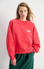 Load image into Gallery viewer, Plizzy Sweatshirt in Volcan Vintage
