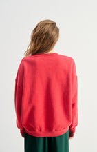Load image into Gallery viewer, Plizzy Sweatshirt in Volcan Vintage
