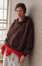 Load image into Gallery viewer, Plizzy Hoodie in Vintage Chestnut
