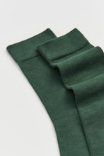 Load image into Gallery viewer, Bamboo Socks in Glen Green
