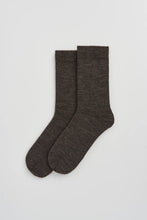 Load image into Gallery viewer, Merino Socks in Deep Earth Brown
