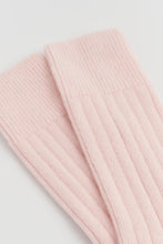 Load image into Gallery viewer, Merino Bed Socks in Frosting Pink
