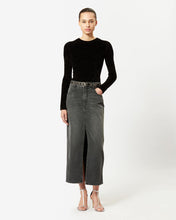 Load image into Gallery viewer, Panila Pullover in Black
