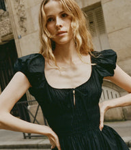 Load image into Gallery viewer, Quinn Dress in Black

