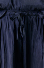 Load image into Gallery viewer, Refyway Trousers in Night
