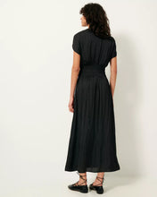 Load image into Gallery viewer, Galiane Long Smocked Dress Black
