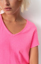Load image into Gallery viewer, Sonoma T Shirt in Pink Acid Fluo
