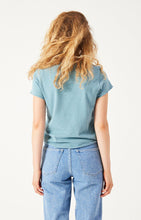 Load image into Gallery viewer, Sonoma Tshirt in Vintage Peacock
