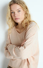Load image into Gallery viewer, Sonoma Long Sleeve T-Shirt in Biscuit Vintage
