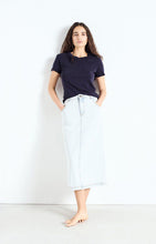Load image into Gallery viewer, Sonoma T-Shirt in Navy Blue Vintage
