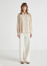 Load image into Gallery viewer, Sena Shirt in Nude
