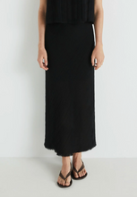 Load image into Gallery viewer, Fuego Skirt in Night
