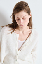 Load image into Gallery viewer, Vitow Cardigan in Blanc
